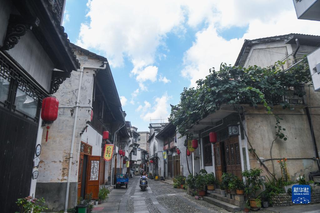 第四代硫酸头孢和盐酸头孢有什么区别？